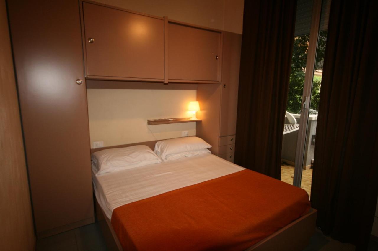 Casa Vacanze Cucciolo Rimini Ngoại thất bức ảnh