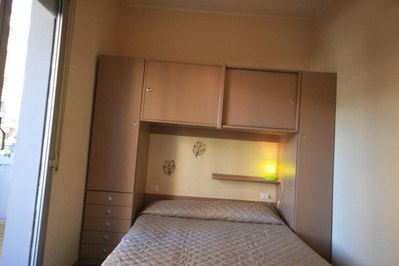 Casa Vacanze Cucciolo Rimini Ngoại thất bức ảnh
