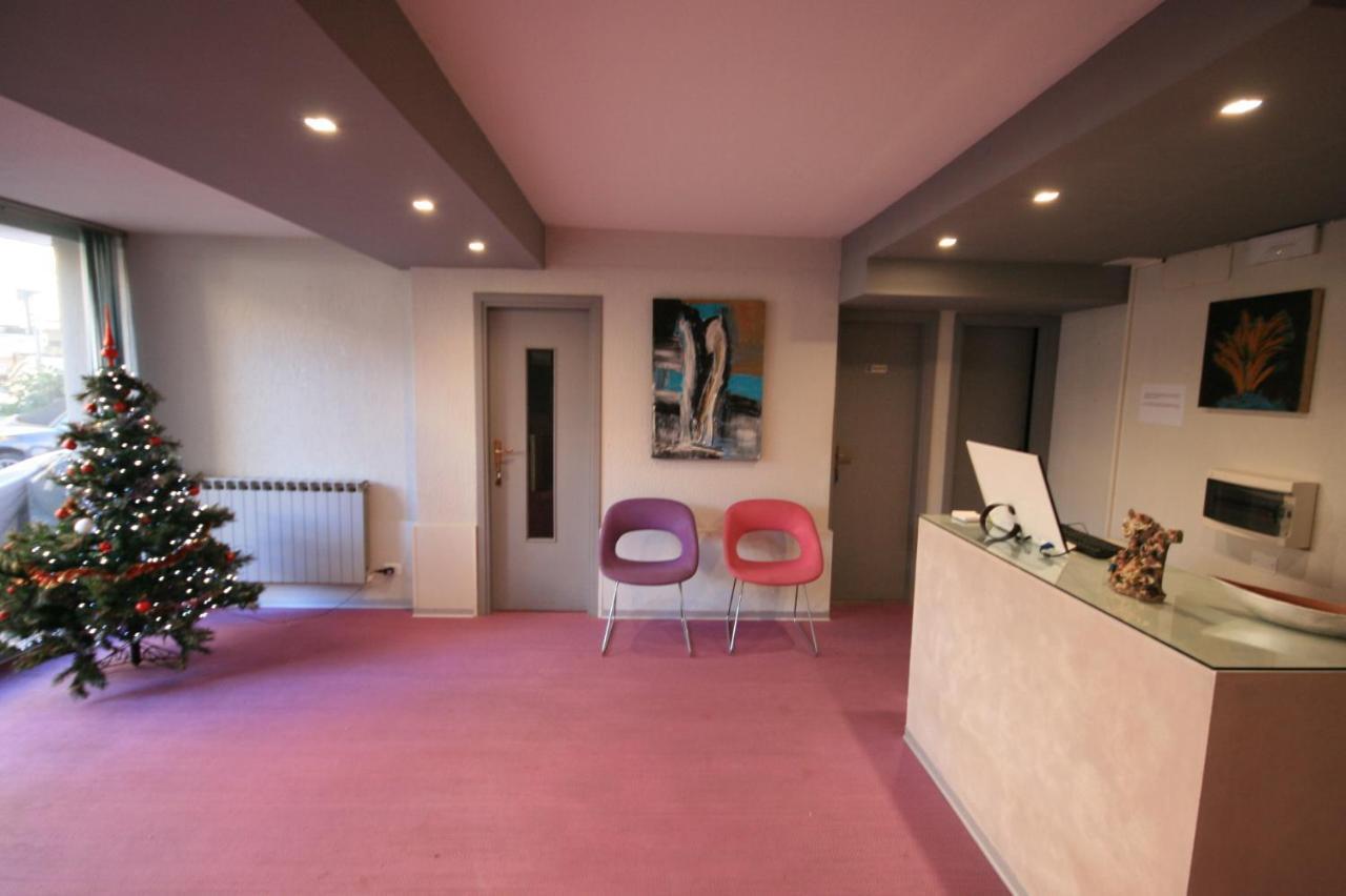 Casa Vacanze Cucciolo Rimini Ngoại thất bức ảnh
